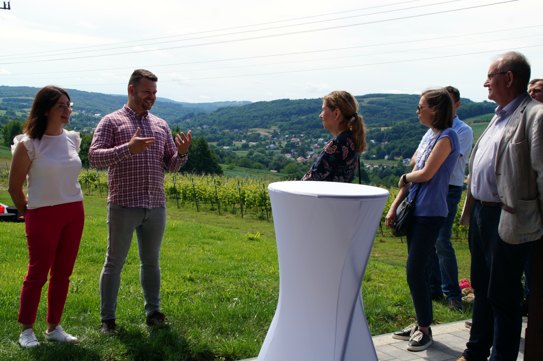 2024 06 spotaknie zespolu enoturystyka 04